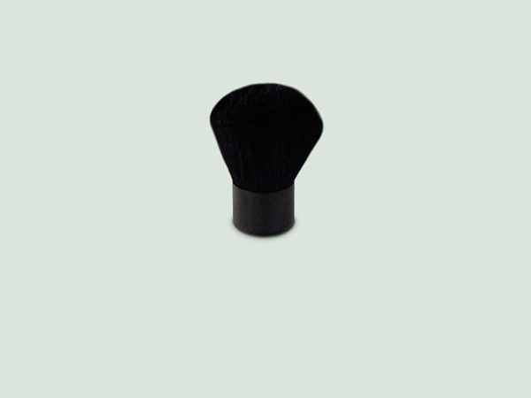 Purely Clear Kabuki Brush